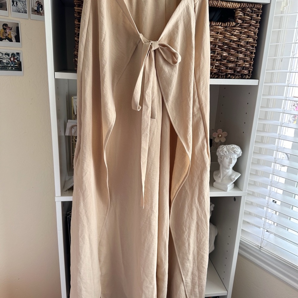 Linen-Blend Wide-Leg Pants W/Wrapped Waist in Light Beige